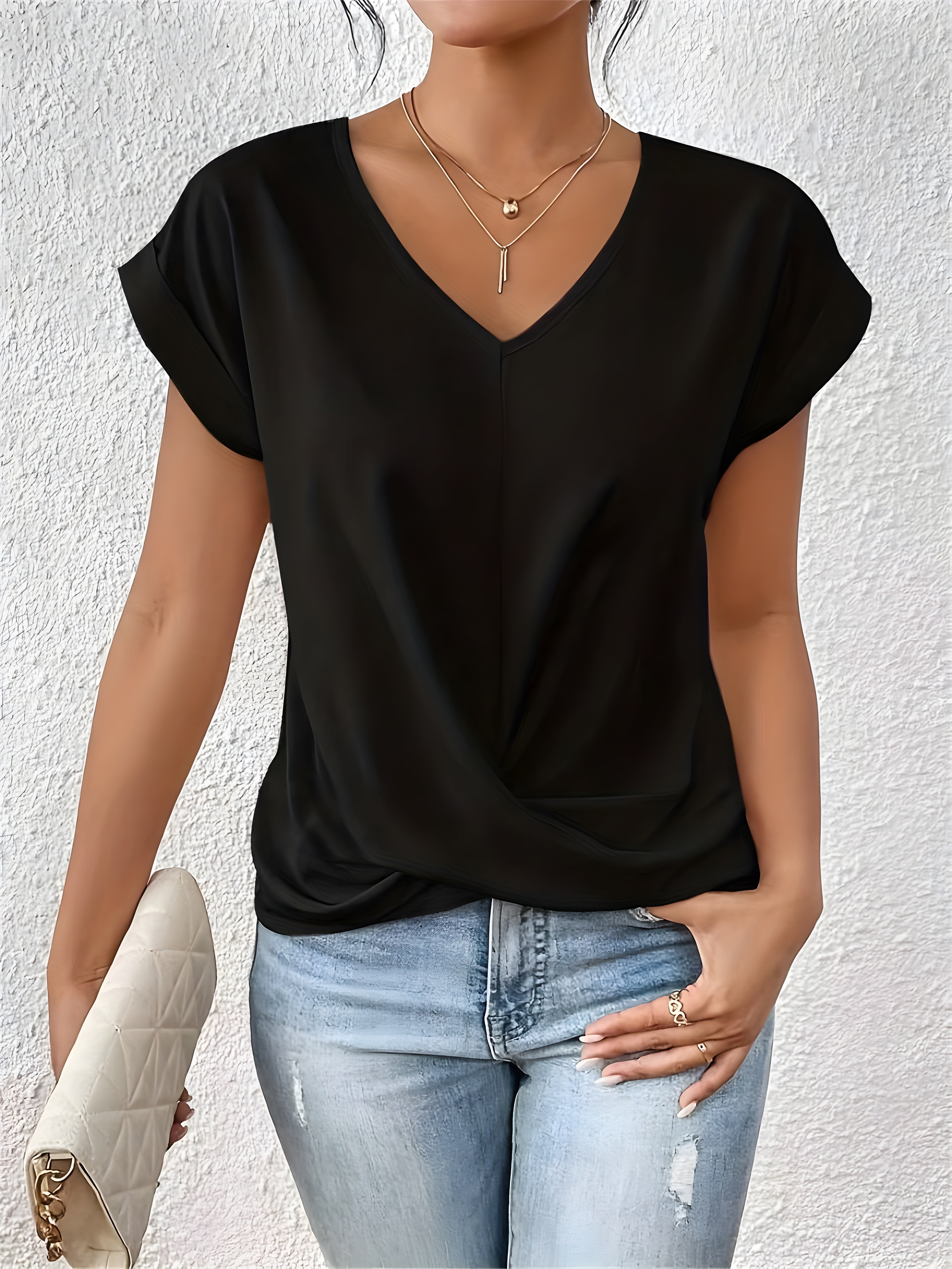 Faina™ | Elegante casual blouse met V-hals